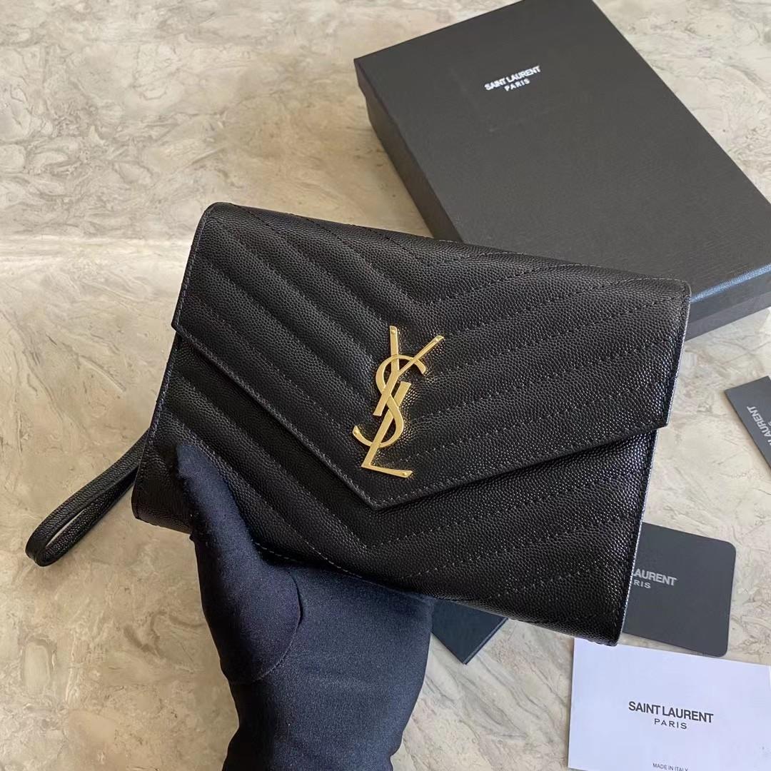 Saint Laurent Monogramme Quilted Textured-Leather Pouch(21-16-3CM) - DopestKickz