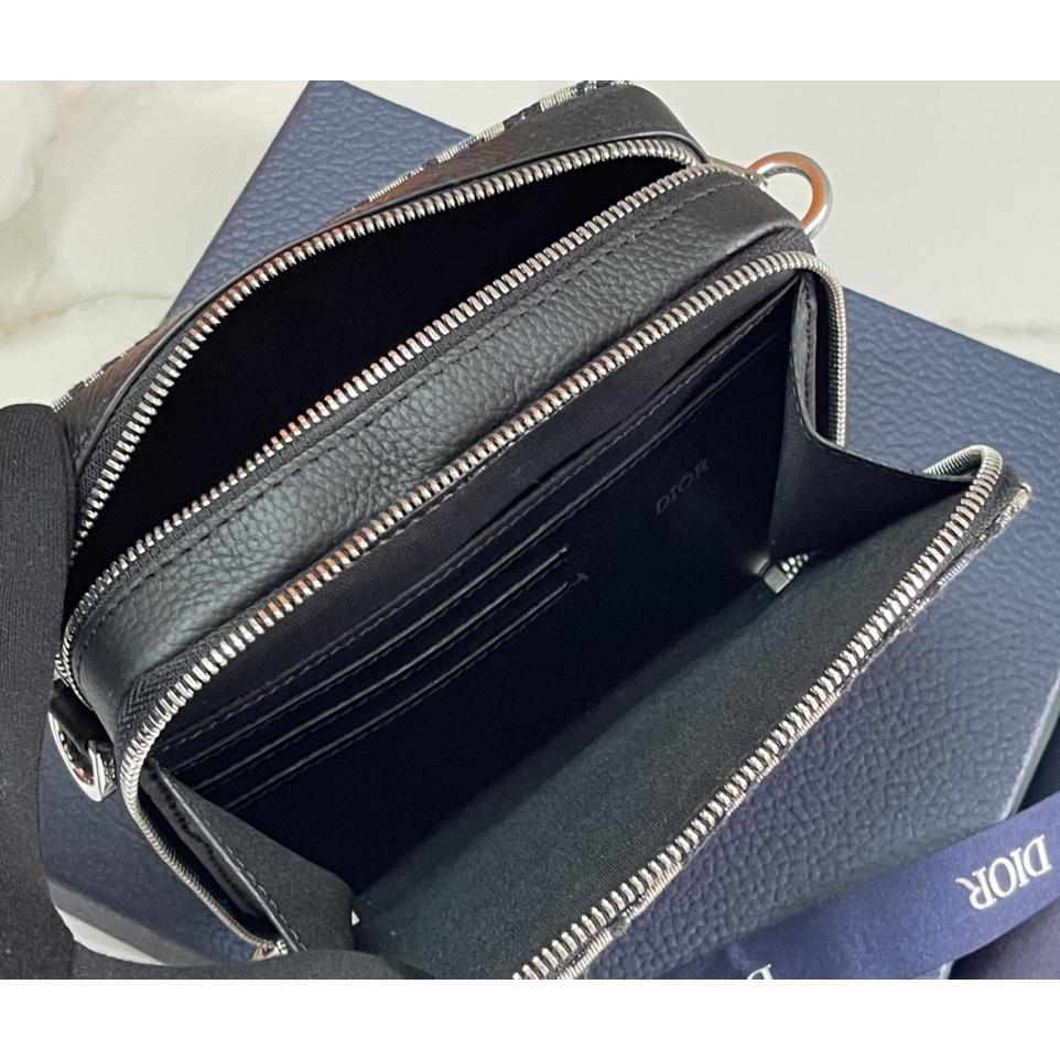 Dior Explorer Pouch With Strap - DopestKickz
