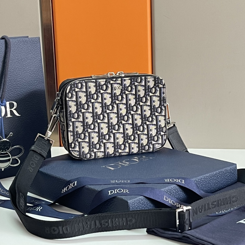 Dior Explorer Pouch With Strap - DopestKickz