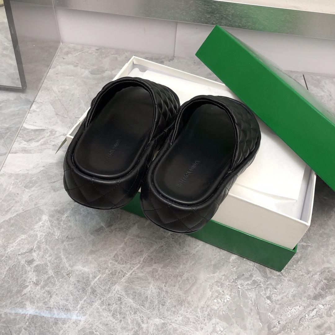Bottega Veneta Padded  - DopestKickz