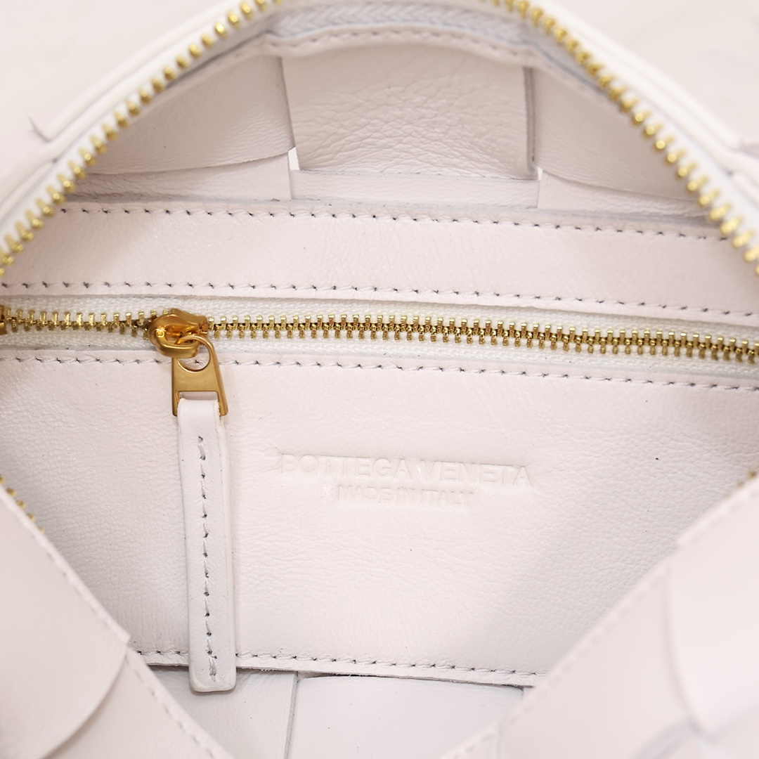Bottega Veneta Small Brick Cassette - DopestKickz