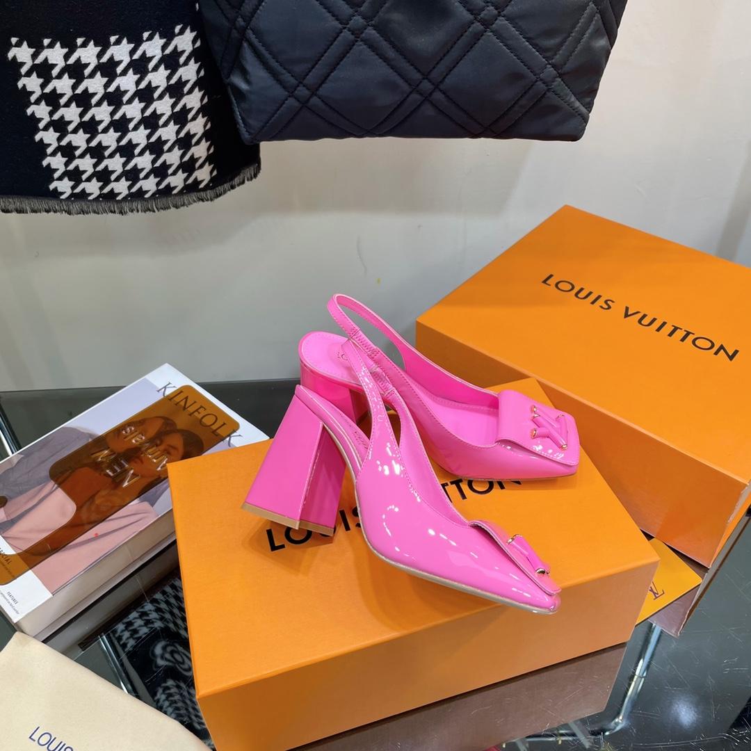 Louis Vuitton Shake Slingback Pump      1AB0BU - DopestKickz