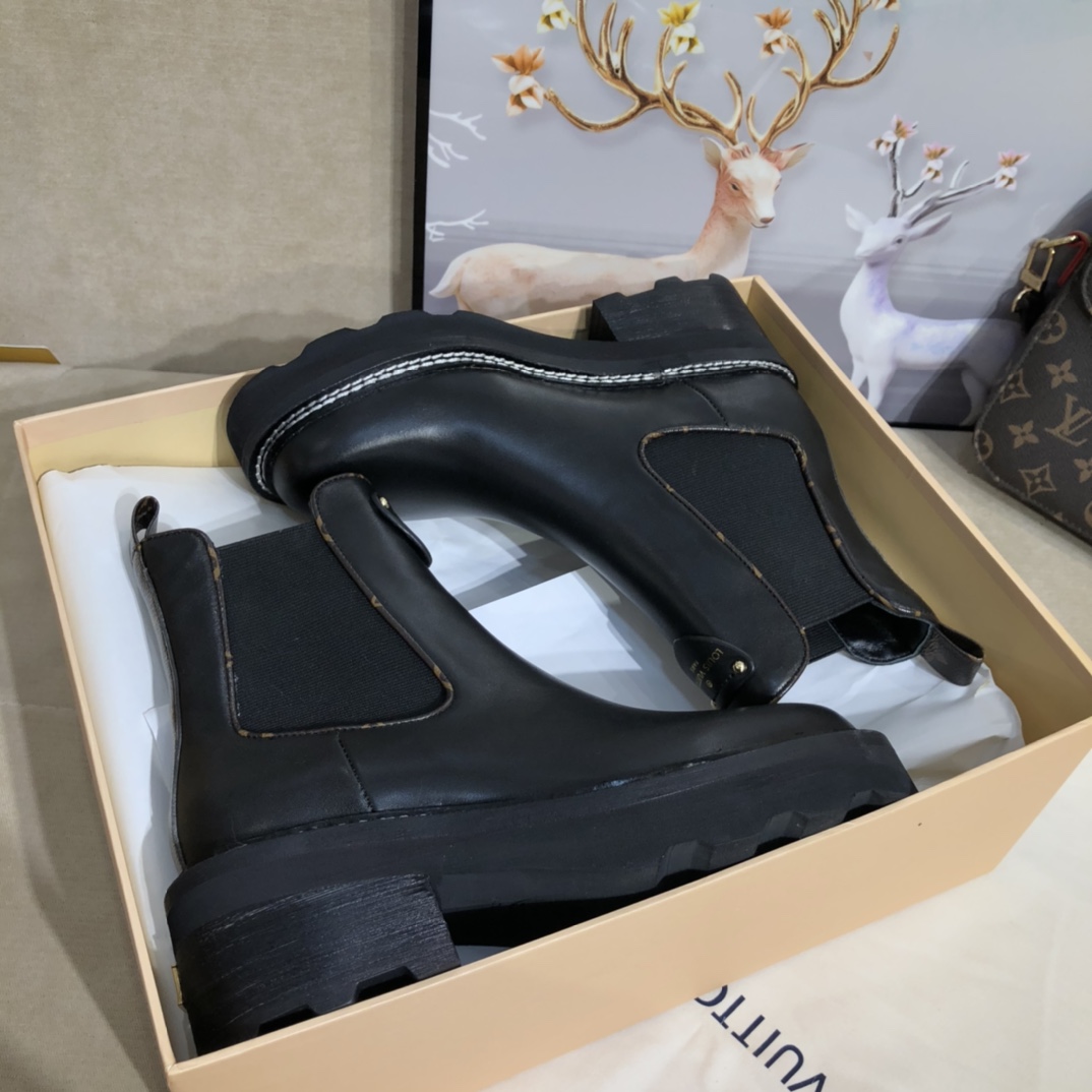 Louis Vuitton Lv Beaubourg Ankle Boot     1A8949 - DopestKickz