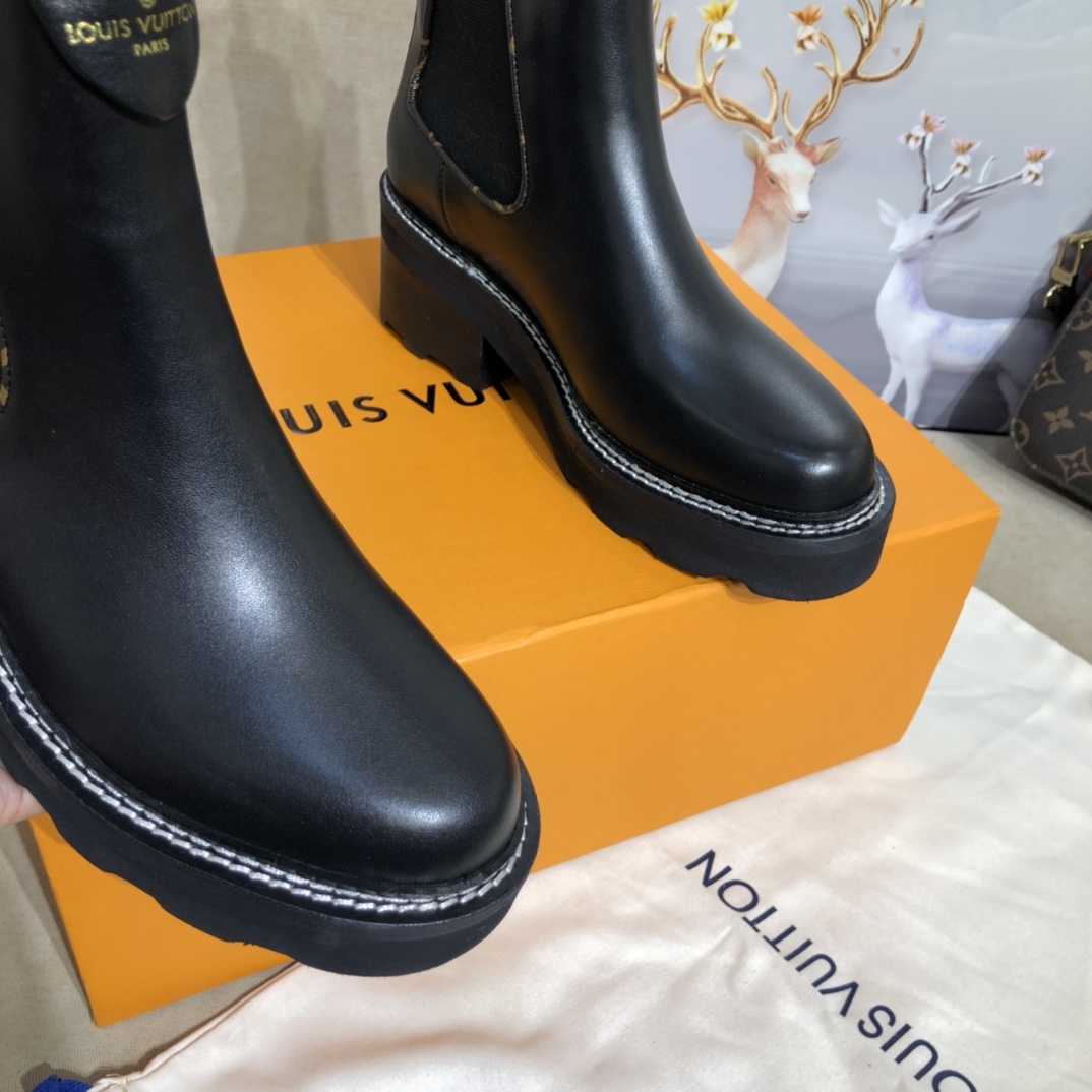 Louis Vuitton Lv Beaubourg Ankle Boot     1A8949 - DopestKickz