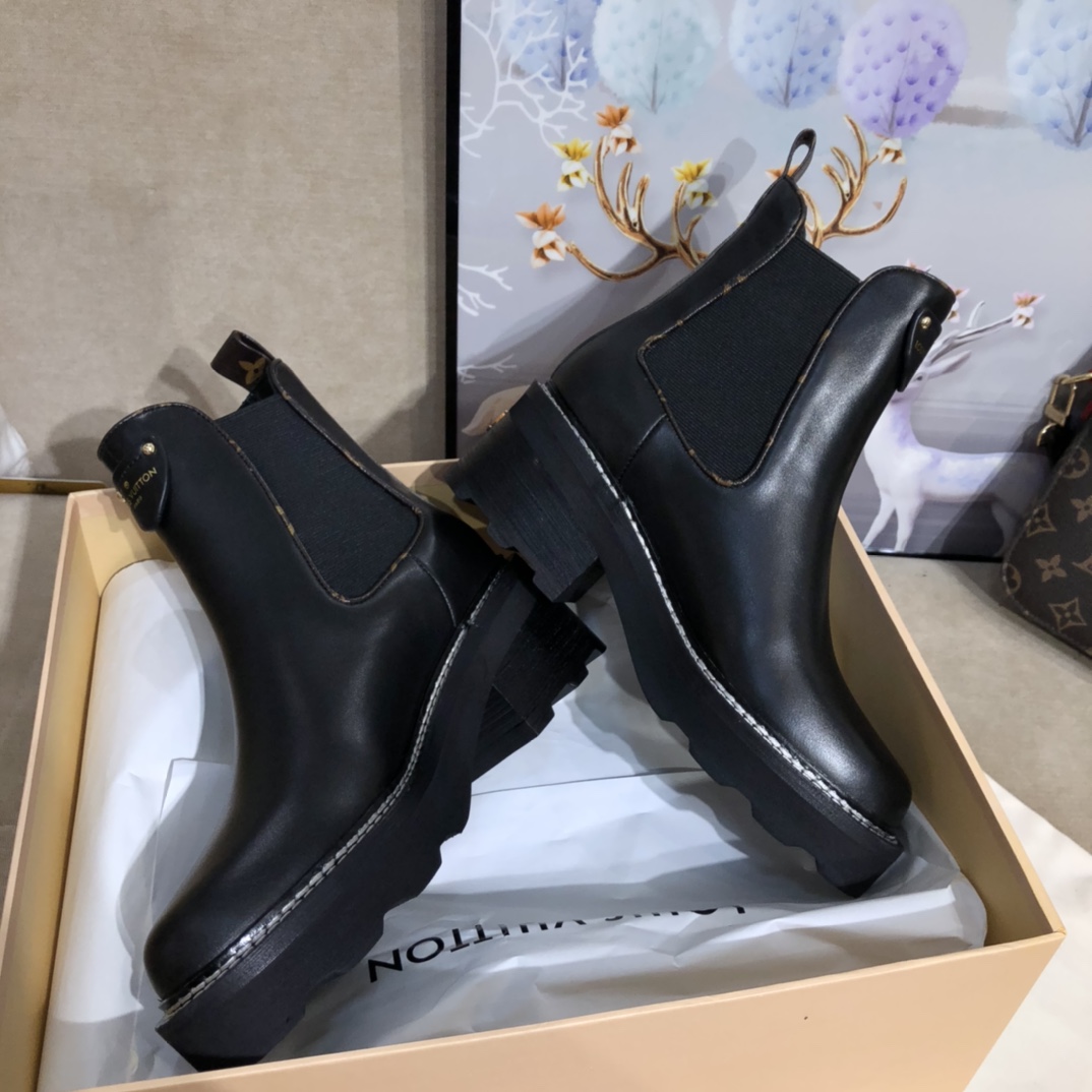 Louis Vuitton Lv Beaubourg Ankle Boot     1A8949 - DopestKickz