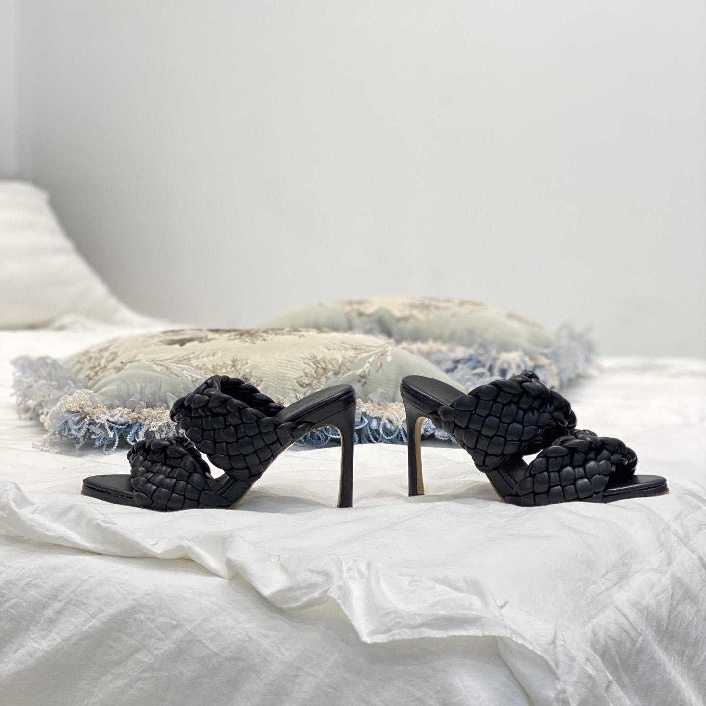 Bottega Veneta Curve Twisted And Padded Intreccio Leather Mules - DopestKickz