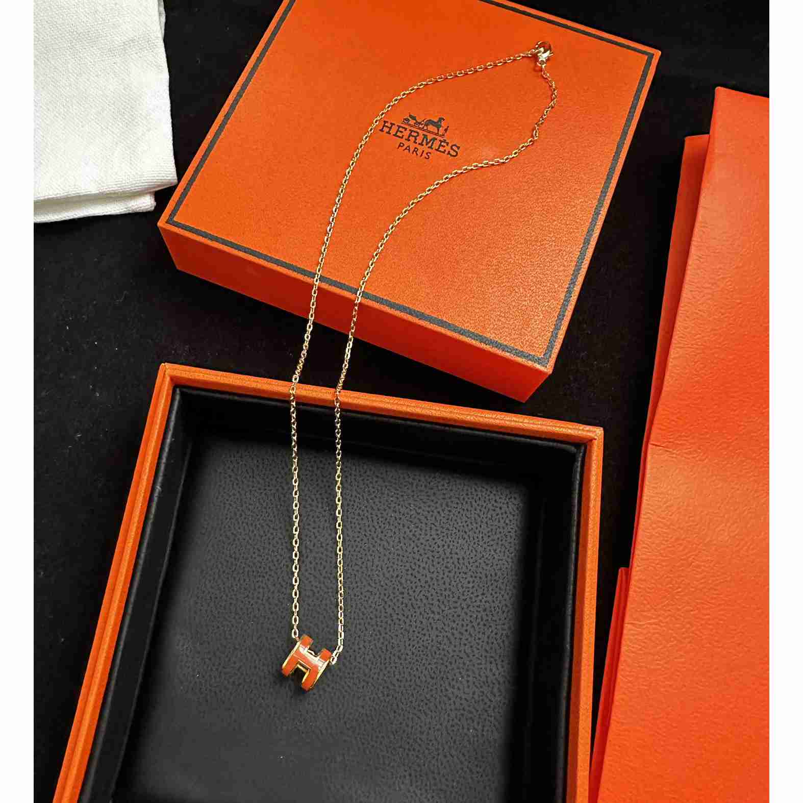 Hermes Mini Pop H Necklace - DopestKickz