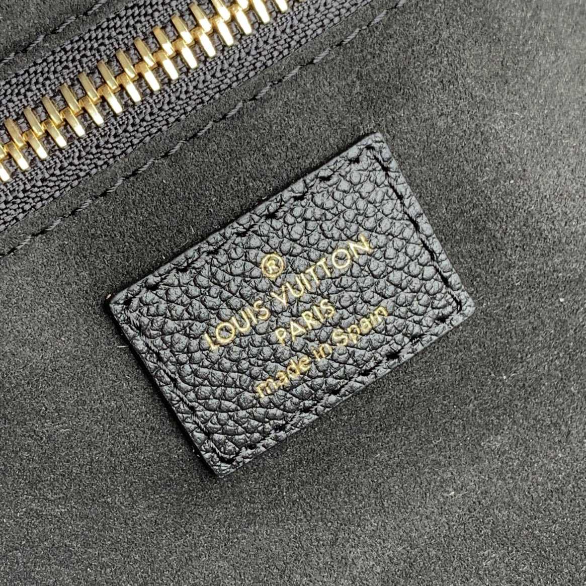 Louis Vuitton Neverfull Tote Bag (31-28-14cm)     M46103   - DopestKickz