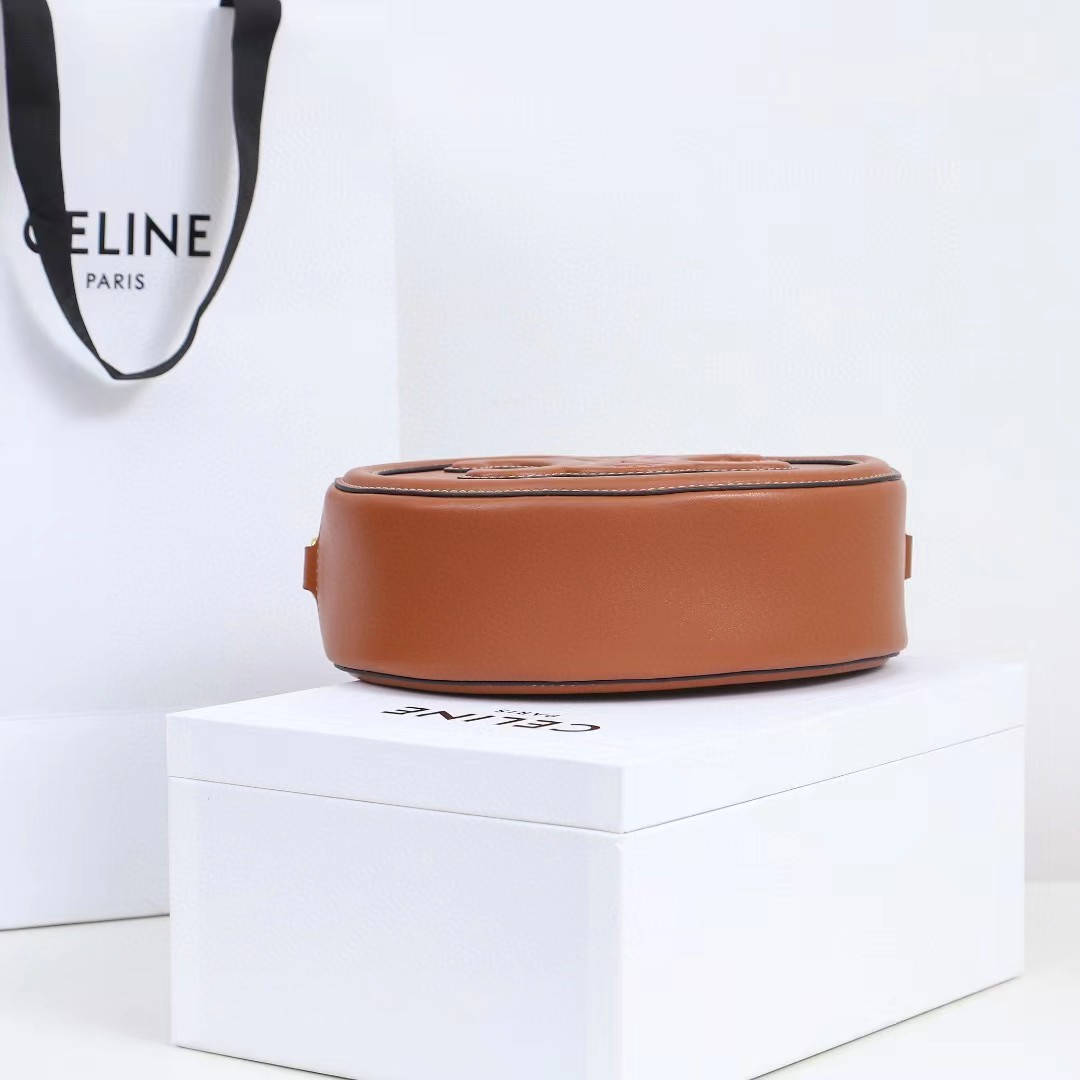 Celine Oval Bag Cuir Triomphe In Smooth Calfskin Tan - DopestKickz