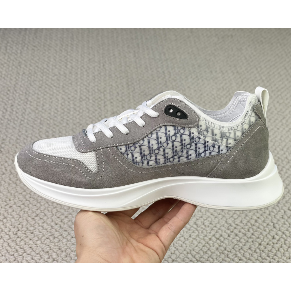 Dior B25 Runner Sneaker - DopestKickz