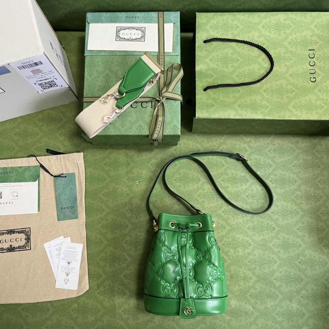 Gucci GG Matelassé Bucket Bag (17*20*10cm) - DopestKickz