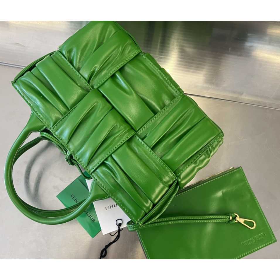 Bottega Veneta Mini Arco Tote Bag - DopestKickz