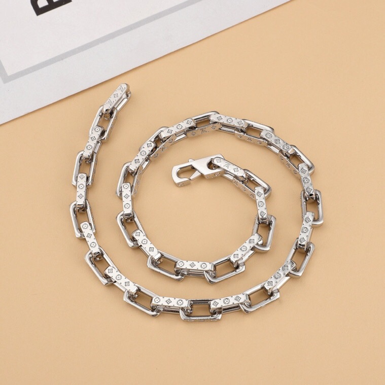 Louis Vuitton Monogram Chain Necklace     M00307 - DopestKickz
