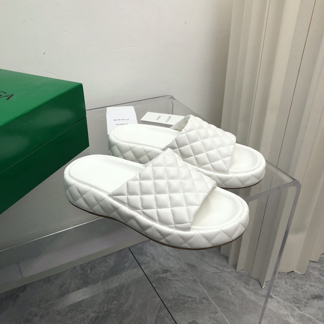 Bottega Veneta Padded  - DopestKickz