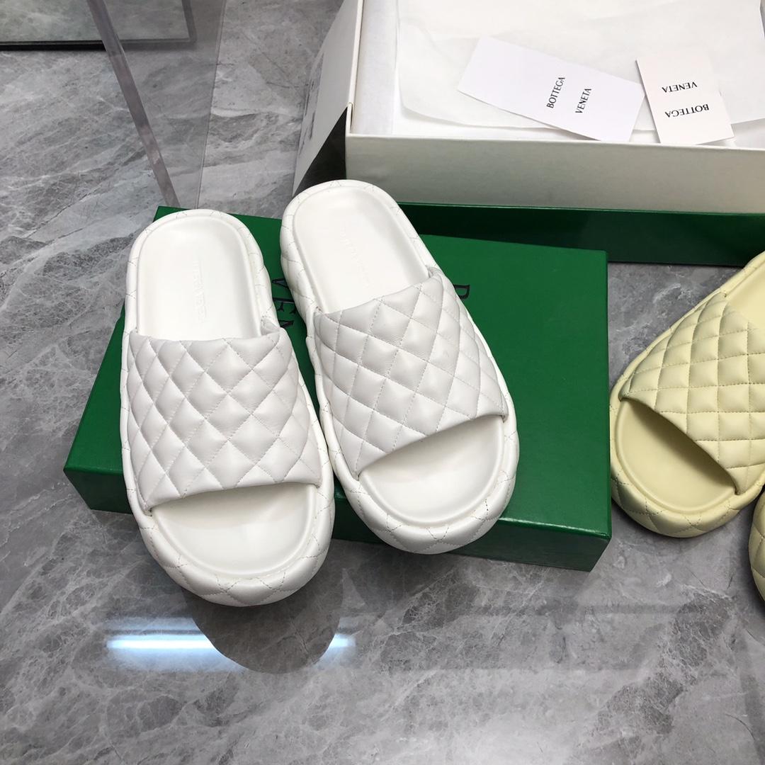 Bottega Veneta Padded  - DopestKickz