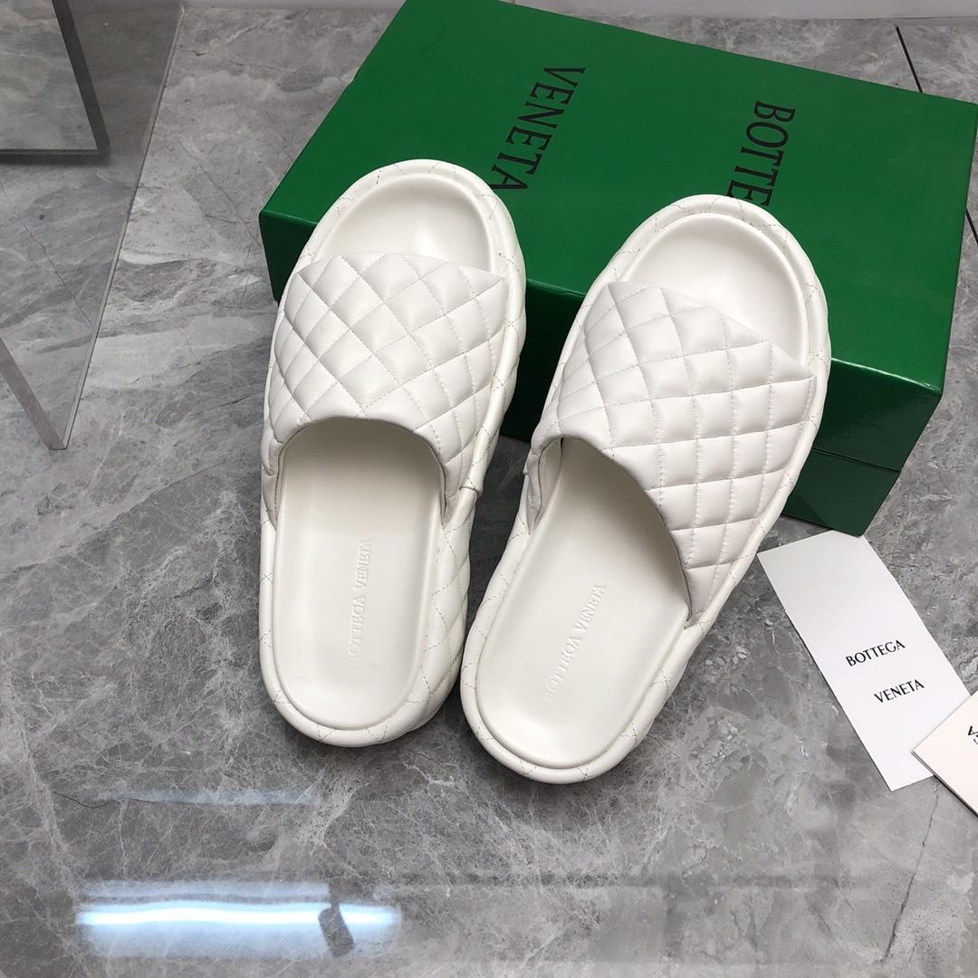 Bottega Veneta Padded  - DopestKickz