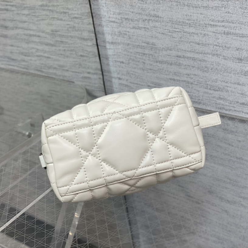 Dior Small Diortravel Nomad Pouch - DopestKickz