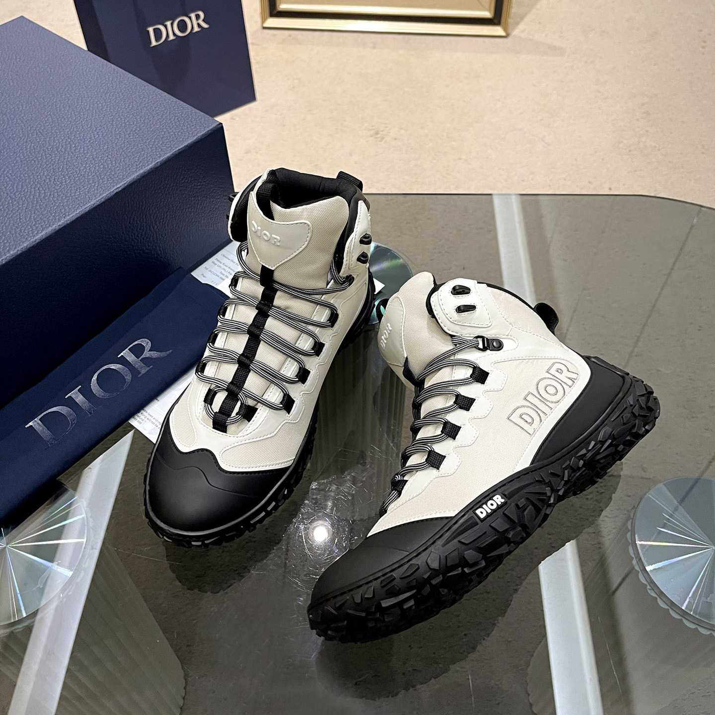 Dior  Diorizon Hiking Ankle Boot - DopestKickz
