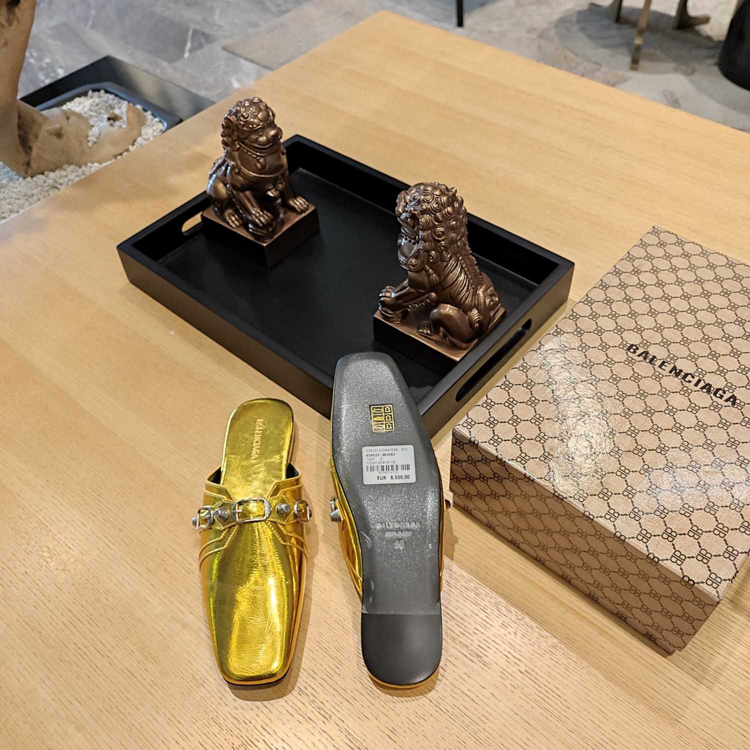 Balenciaga Women's Cosy Cagole Mule  - DopestKickz