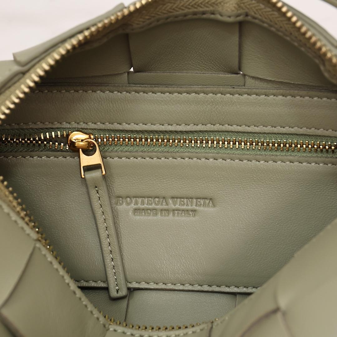 Bottega Veneta Small Brick Cassette - DopestKickz