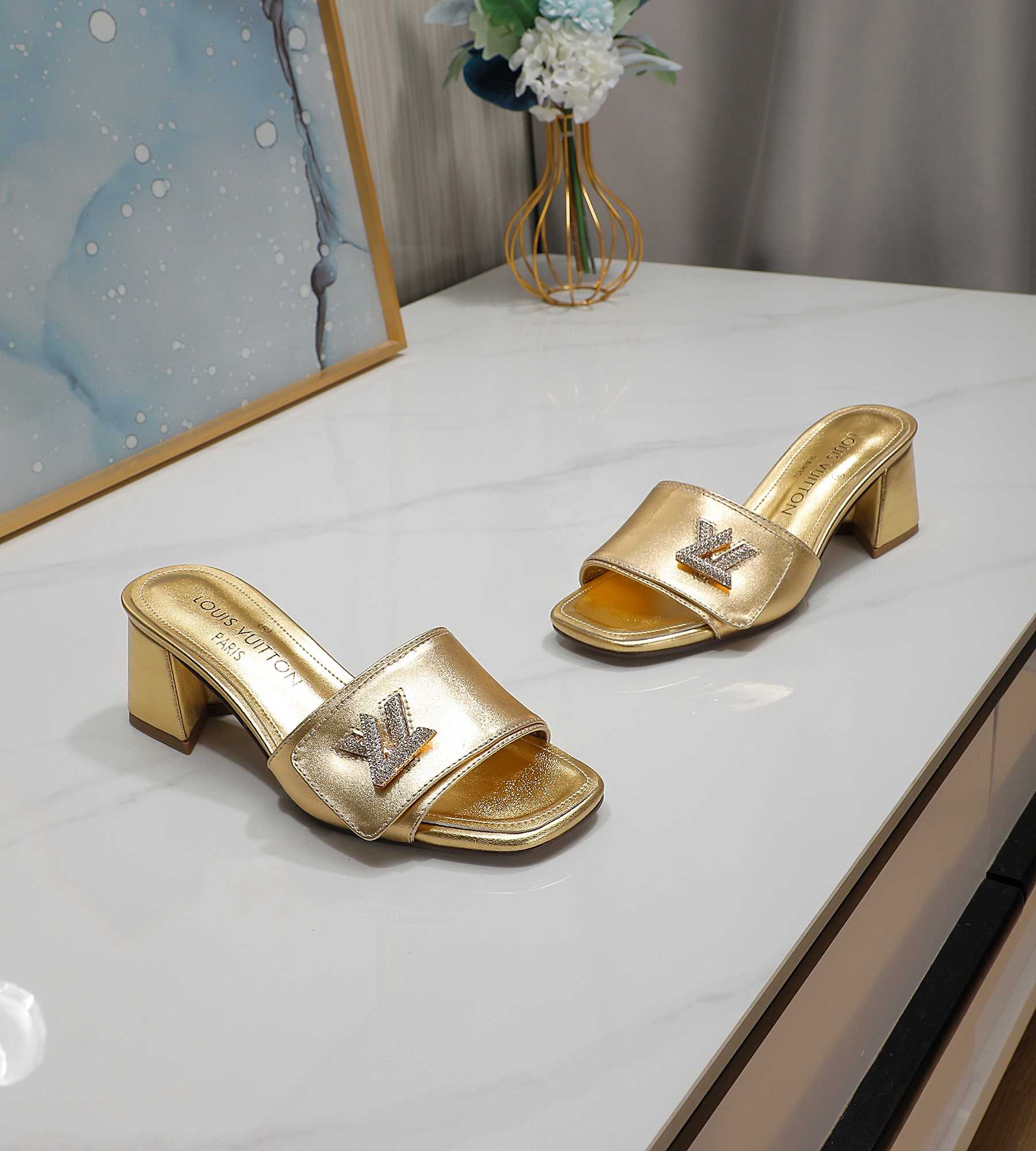 Louis Vuitton Shake Mule     1AB2PD - DopestKickz