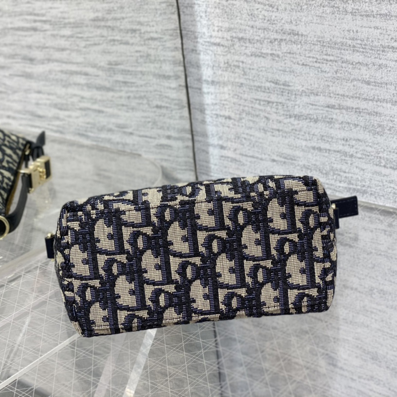 Dior Small Diortravel Nomad Pouch - DopestKickz