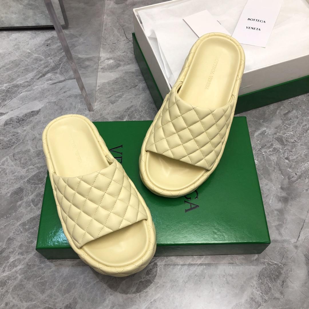 Bottega Veneta Padded  - DopestKickz