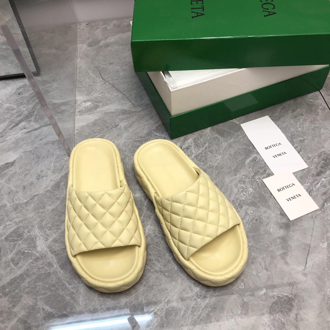Bottega Veneta Padded  - DopestKickz