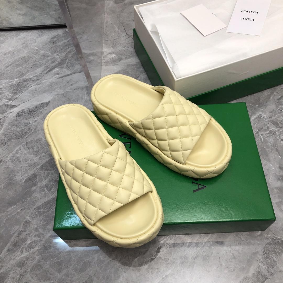 Bottega Veneta Padded  - DopestKickz