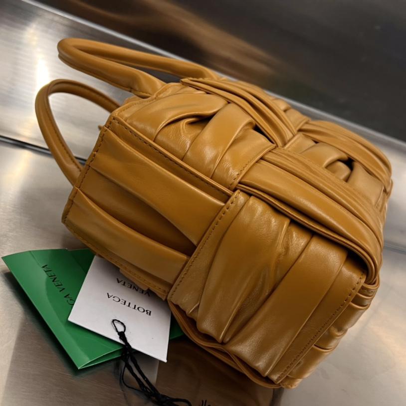 Bottega Veneta Mini Arco Tote Bag - DopestKickz