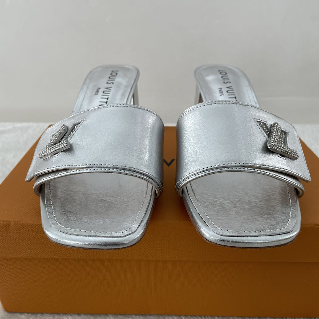 Louis Vuitton Shake Mule     1AB2PD - DopestKickz