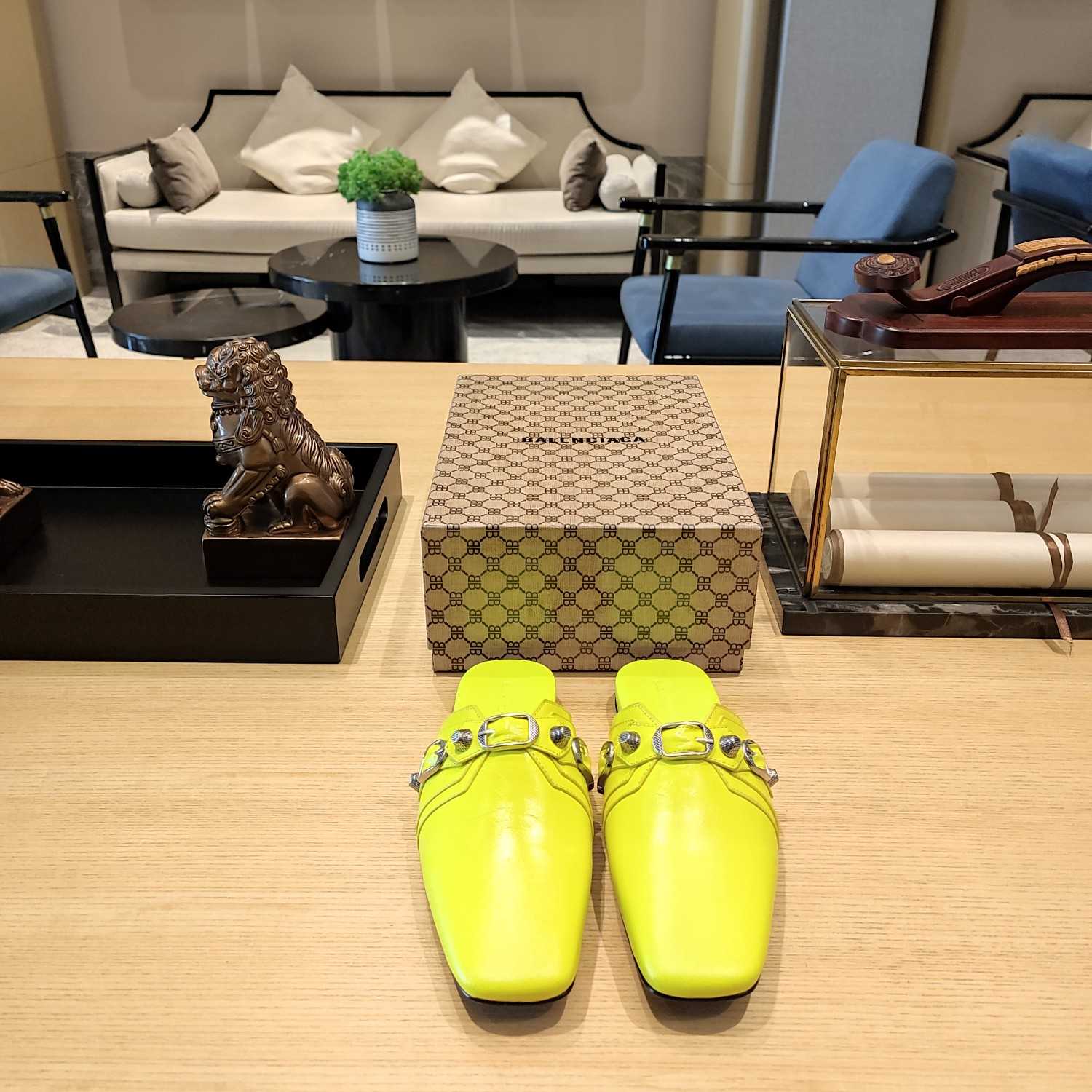 Balenciaga Women's Cosy Cagole Mule  - DopestKickz