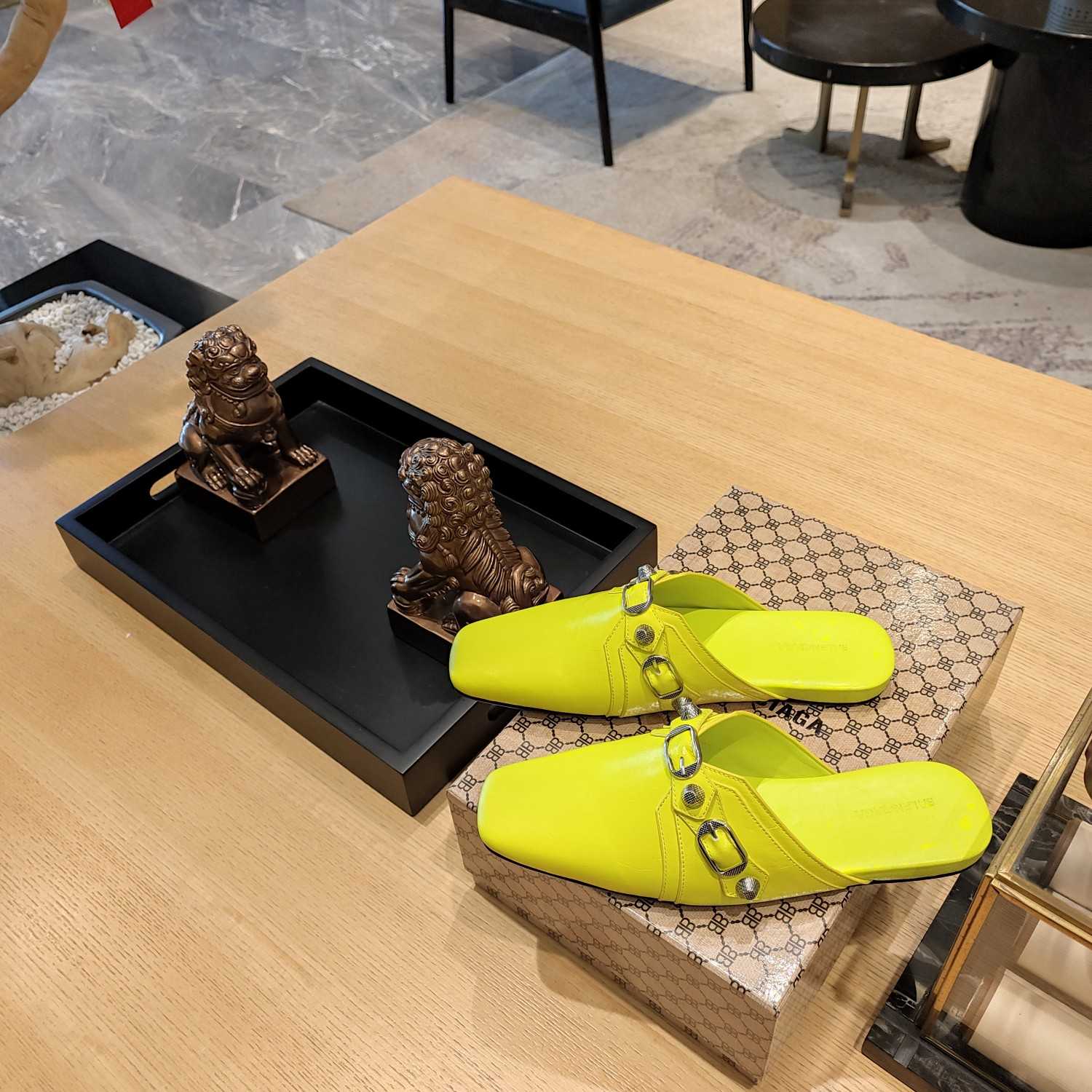 Balenciaga Women's Cosy Cagole Mule  - DopestKickz