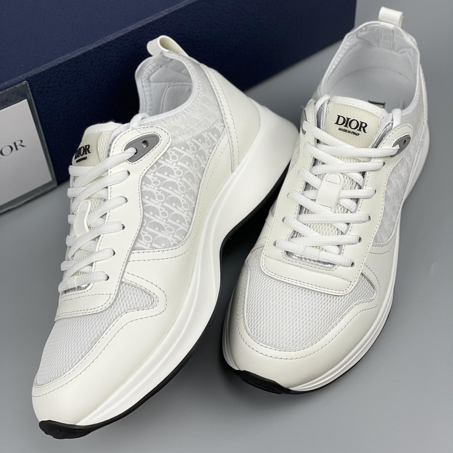 Dior B25 Runner Sneaker - DopestKickz