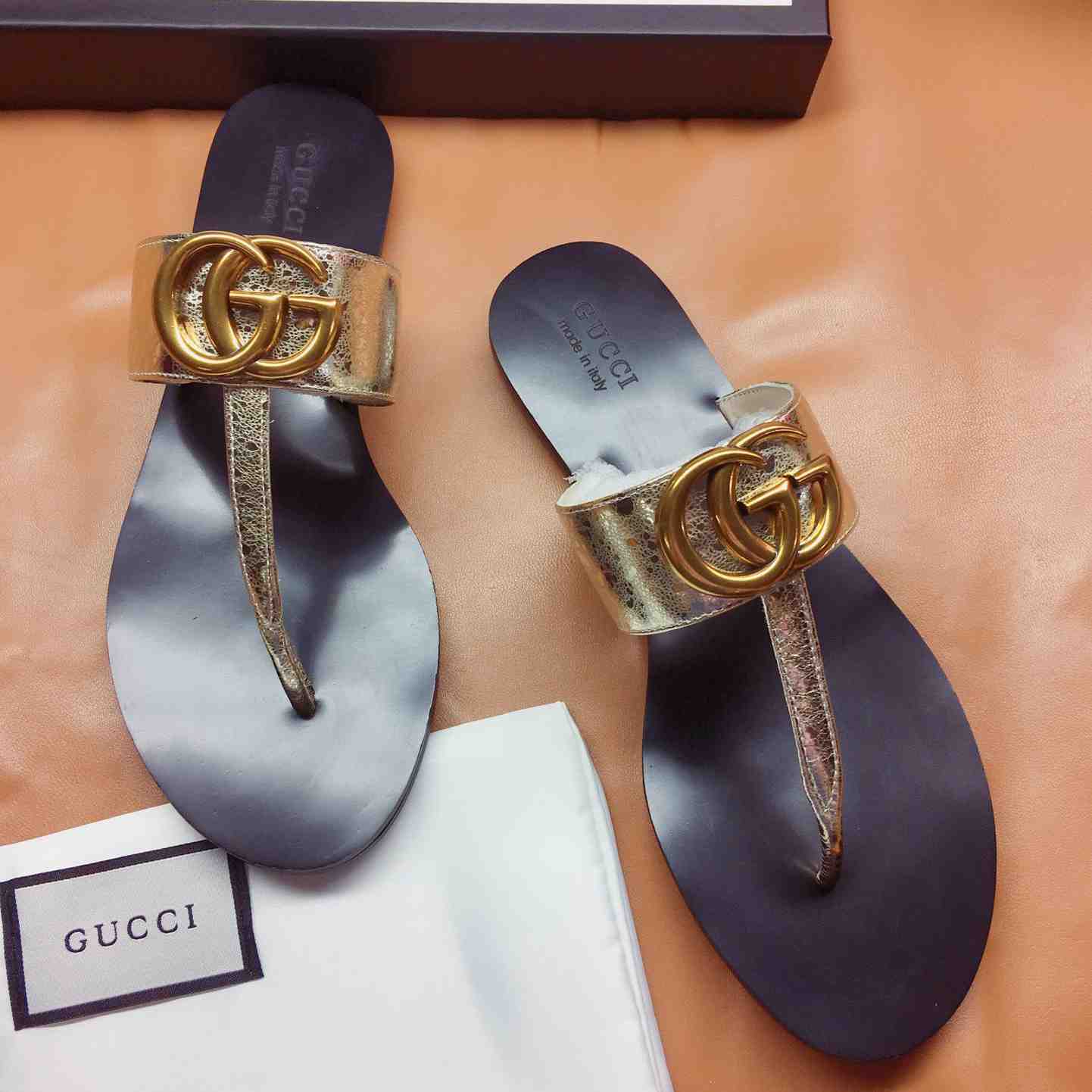 Gucci Marmont Leather Platform Sandals - DopestKickz
