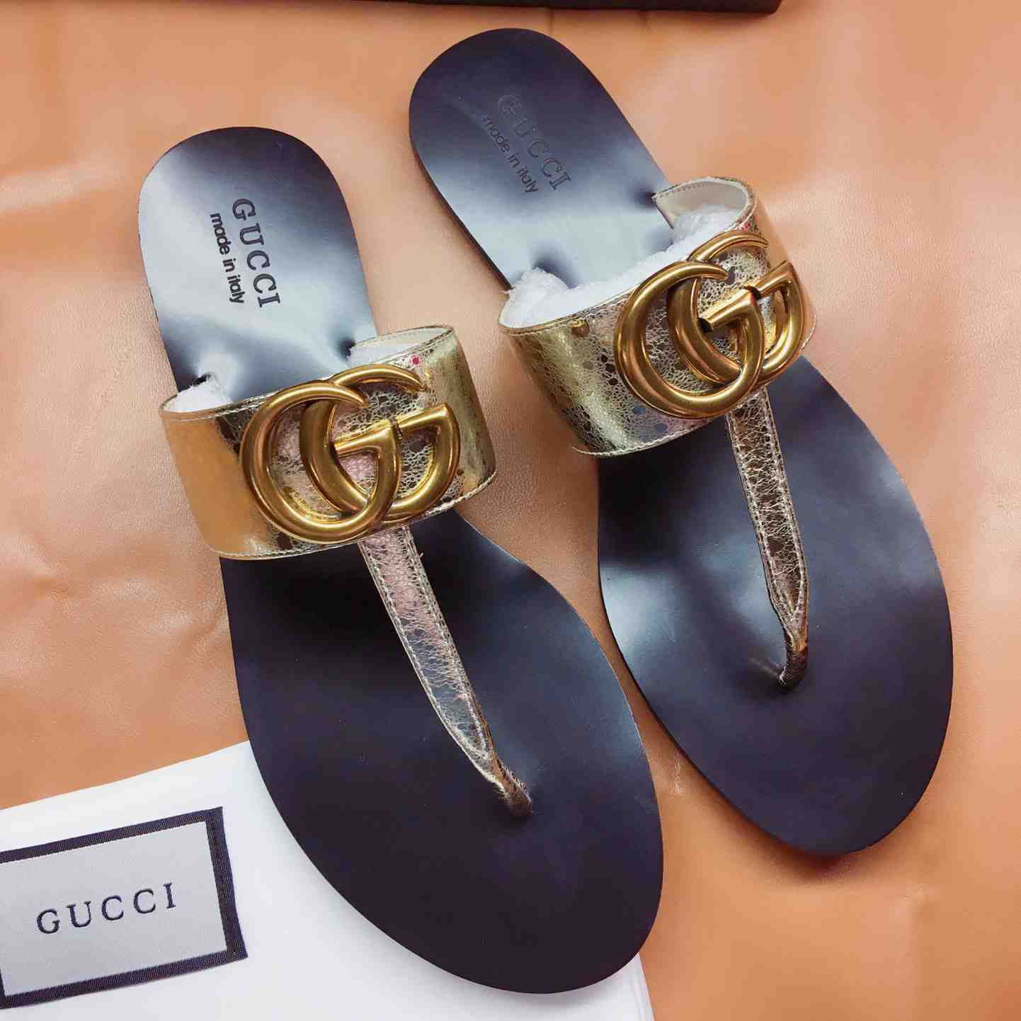 Gucci Marmont Leather Platform Sandals - DopestKickz