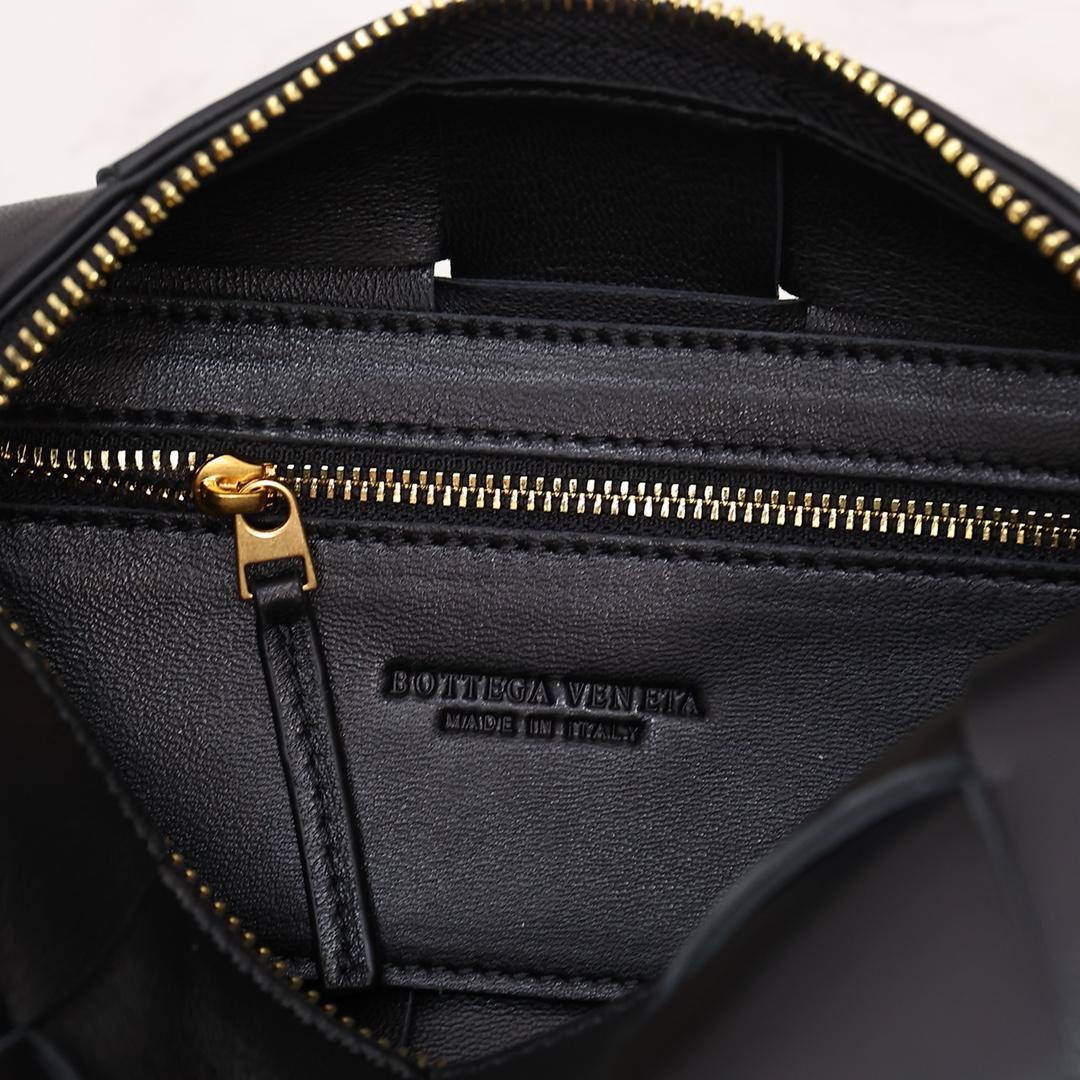 Bottega Veneta Small Brick Cassette - DopestKickz