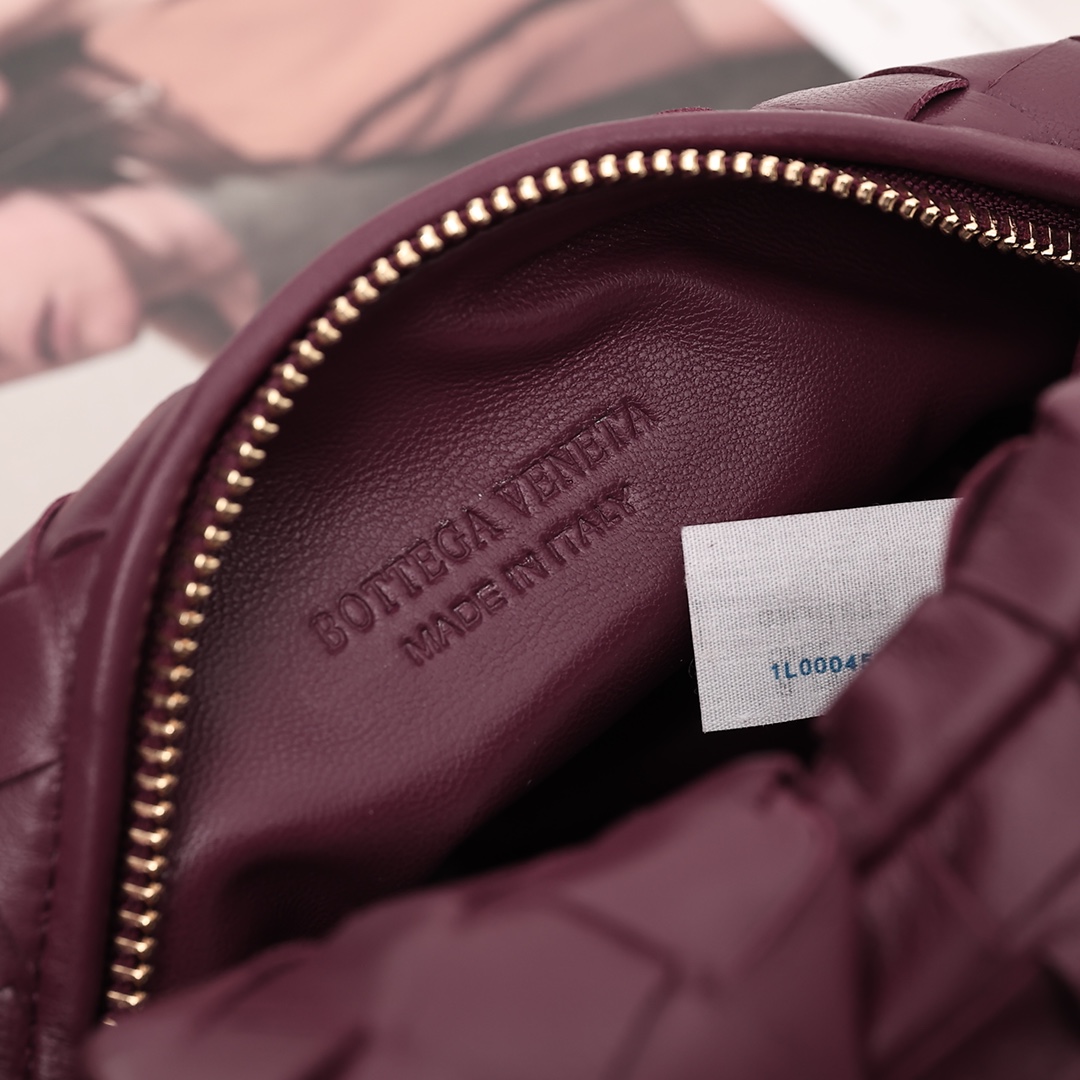 Bottega Veneta Teen Jodie - DopestKickz
