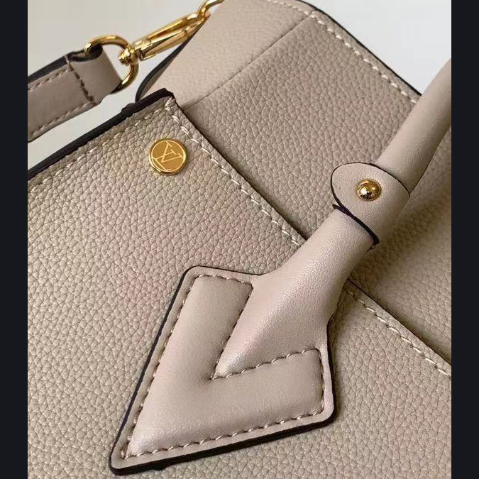 Louis Vuitton On My Side MM Tote Bag (30.5 x 24.5 x 14 cm)     M58485 - DopestKickz