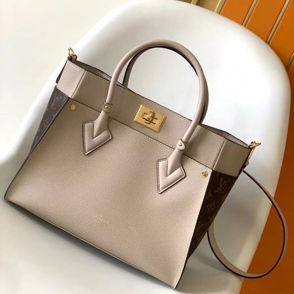 Louis Vuitton On My Side MM Tote Bag (30.5 x 24.5 x 14 cm)     M58485 - DopestKickz