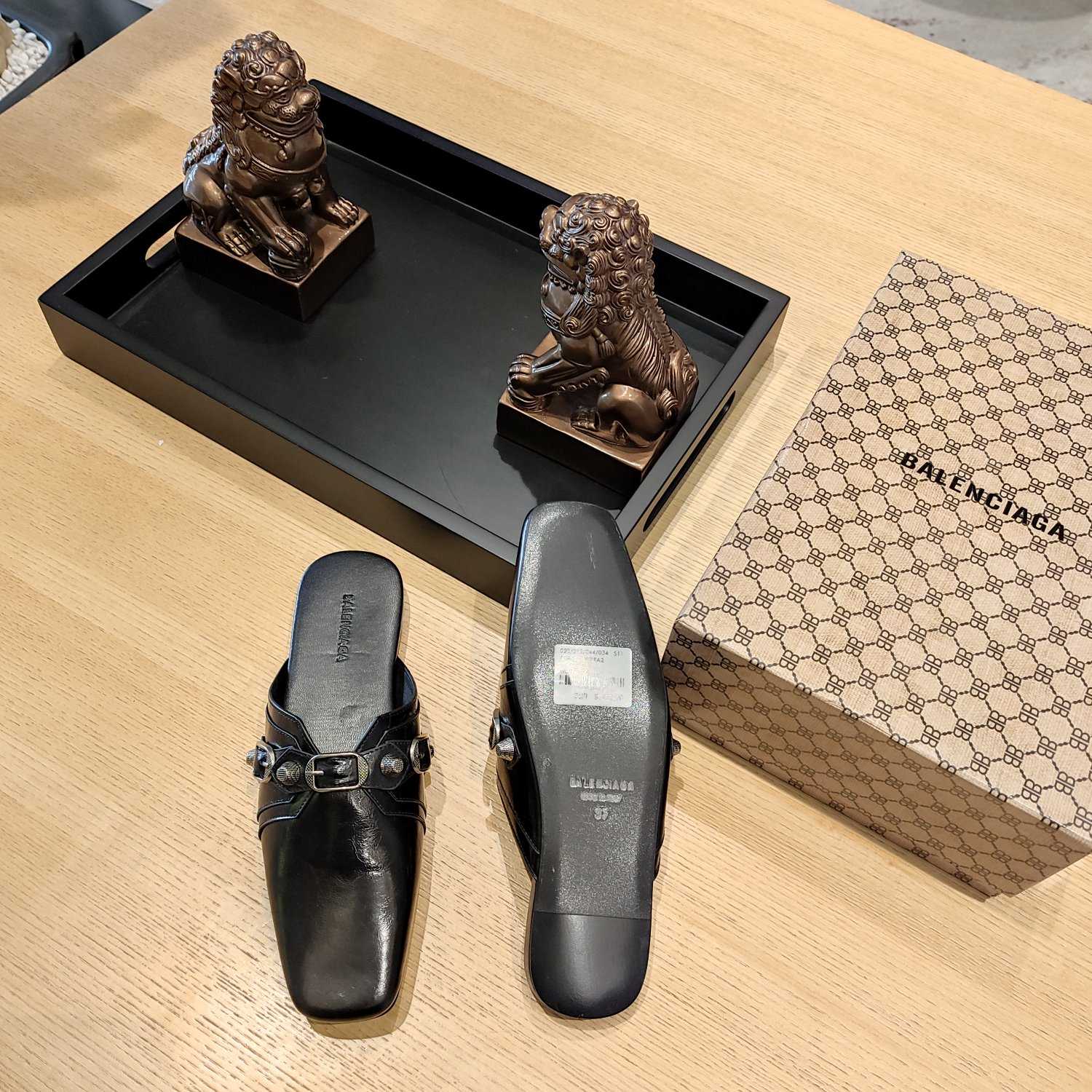 Balenciaga Women's Cosy Cagole Mule In Black - DopestKickz