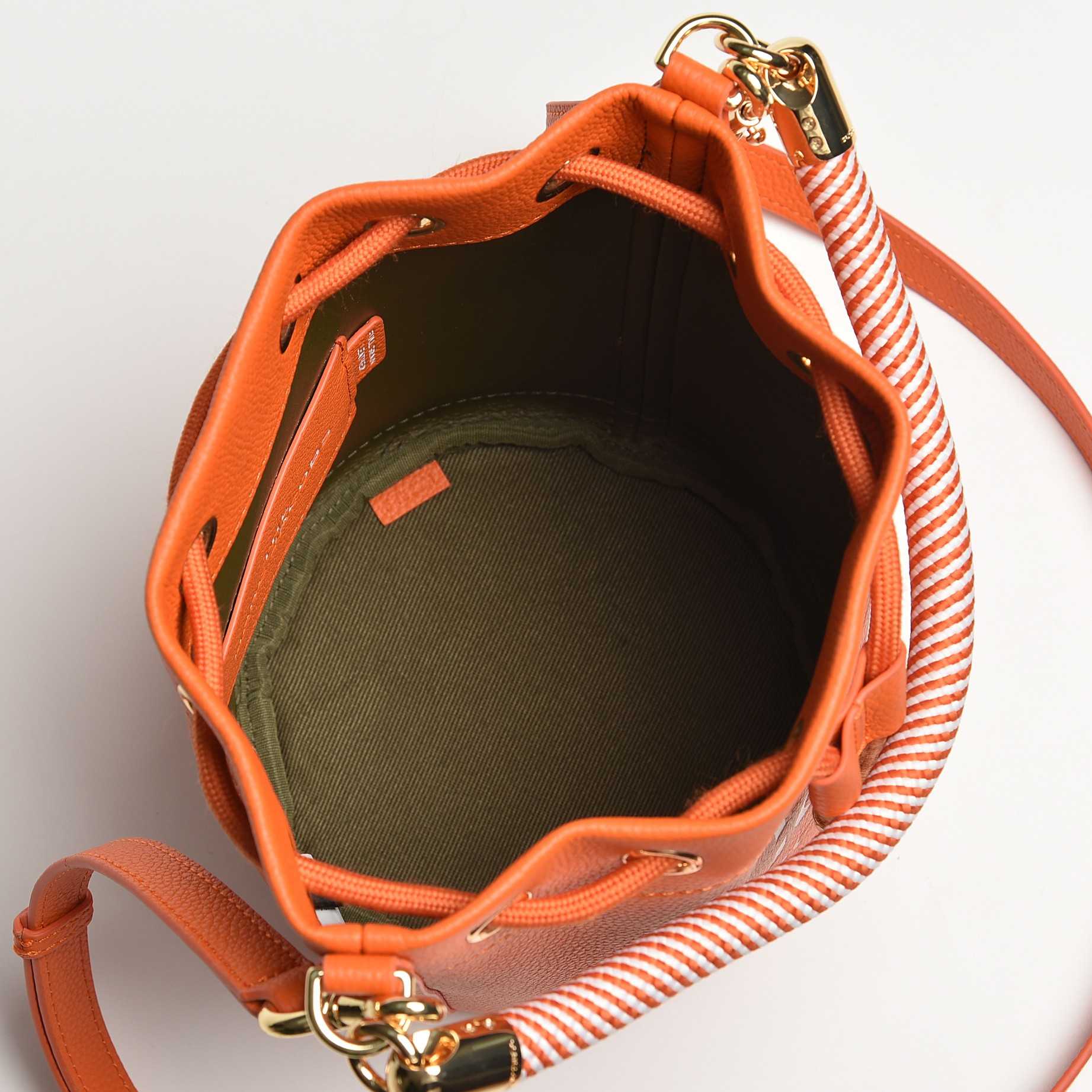 Marc Jacobs The Bucket Bag(19-19-23cm) - DopestKickz