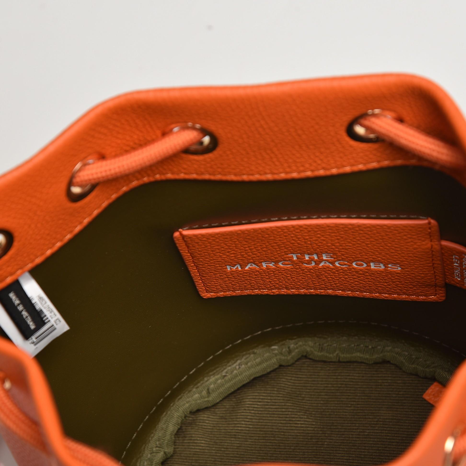 Marc Jacobs The Bucket Bag(19-19-23cm) - DopestKickz