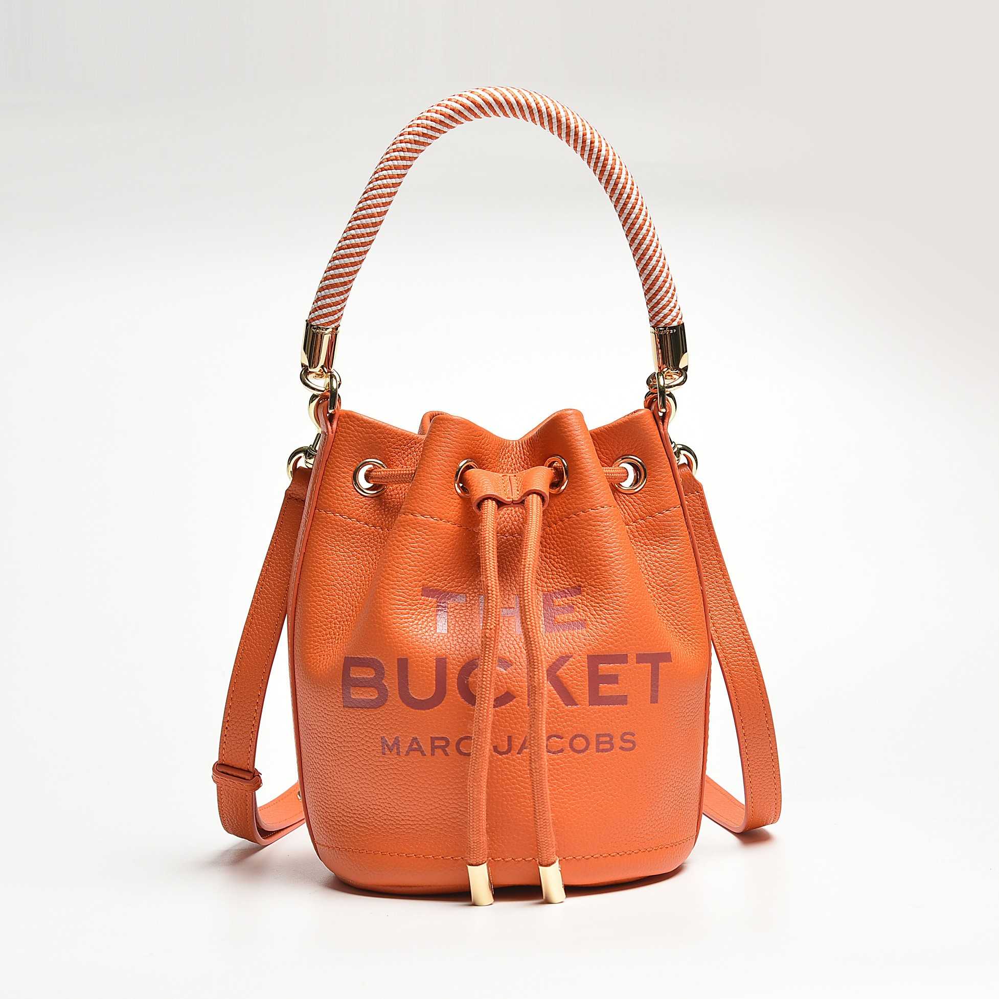 Marc Jacobs The Bucket Bag(19-19-23cm) - DopestKickz