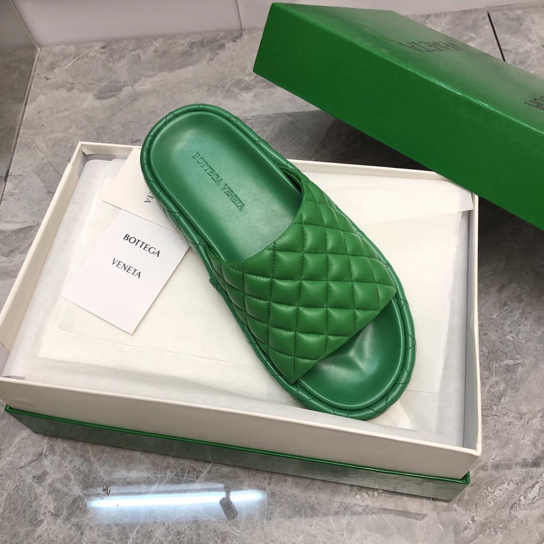 Bottega Veneta Padded  - DopestKickz