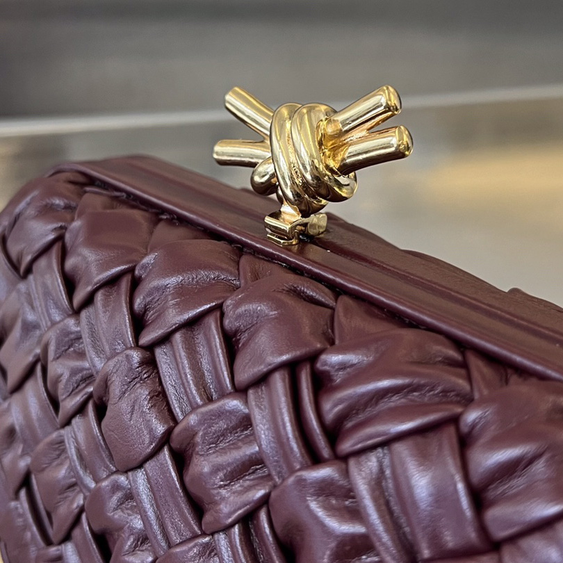 Bottega Veneta Knot - DopestKickz