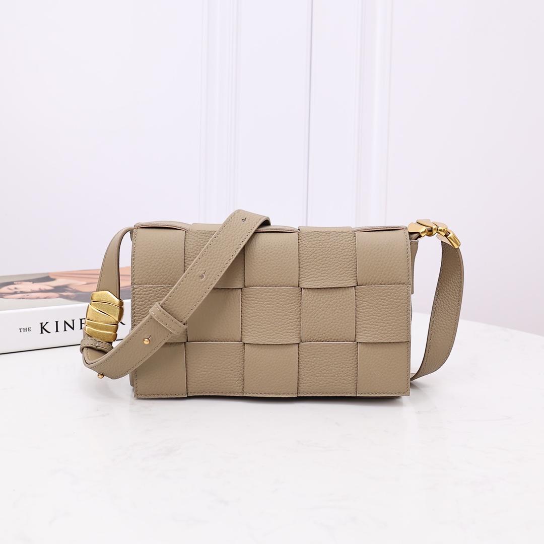 Bottega Veneta Cassette - DopestKickz