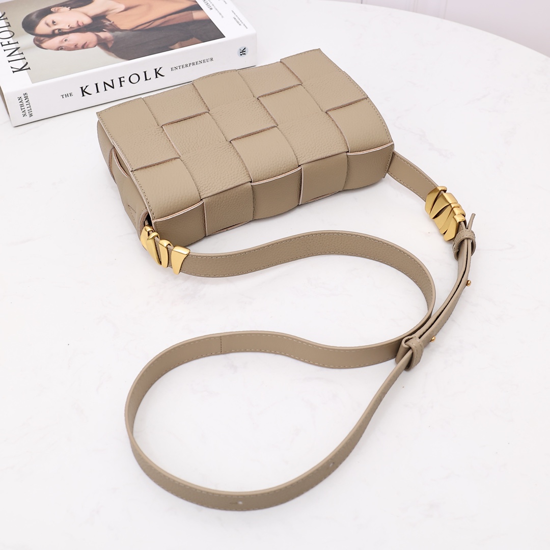 Bottega Veneta Cassette - DopestKickz