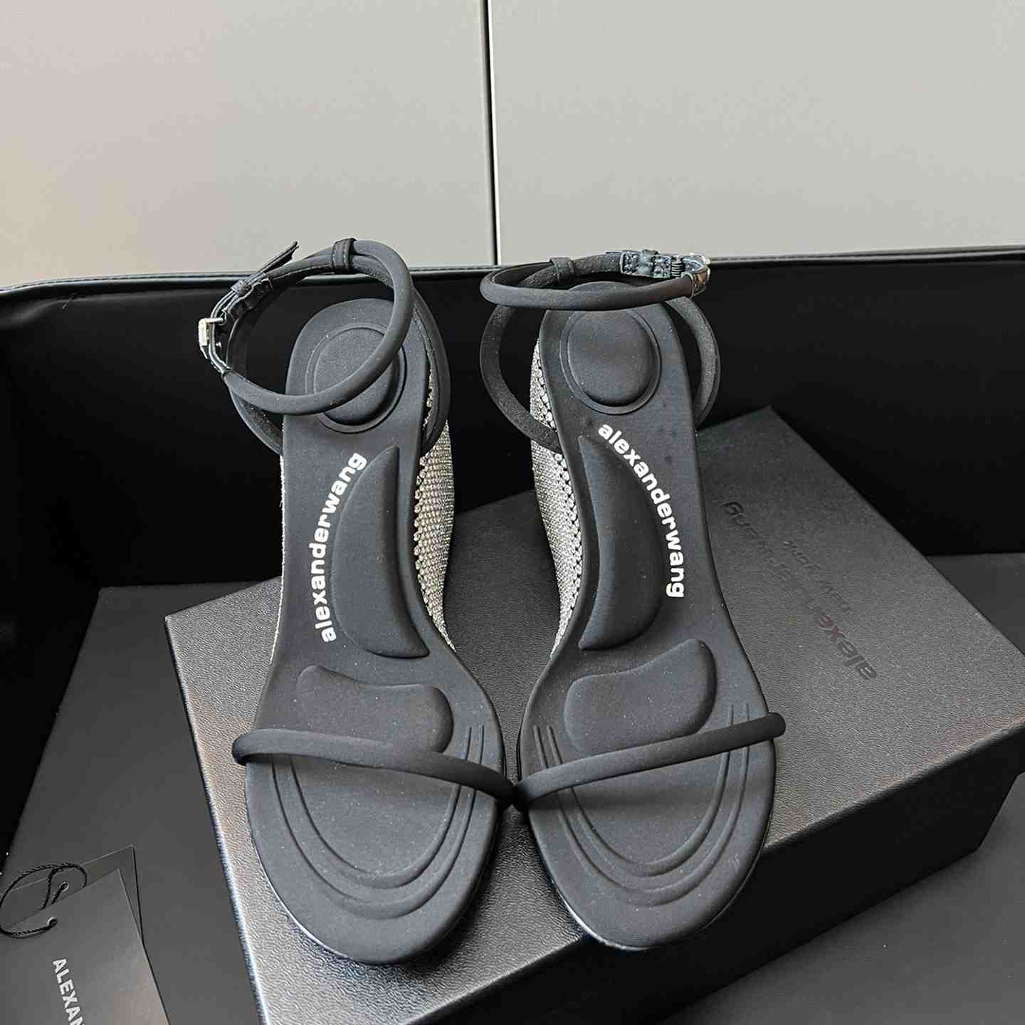 Alexander Wang Women's Dahlia Wedge Sandals    100mm - DopestKickz