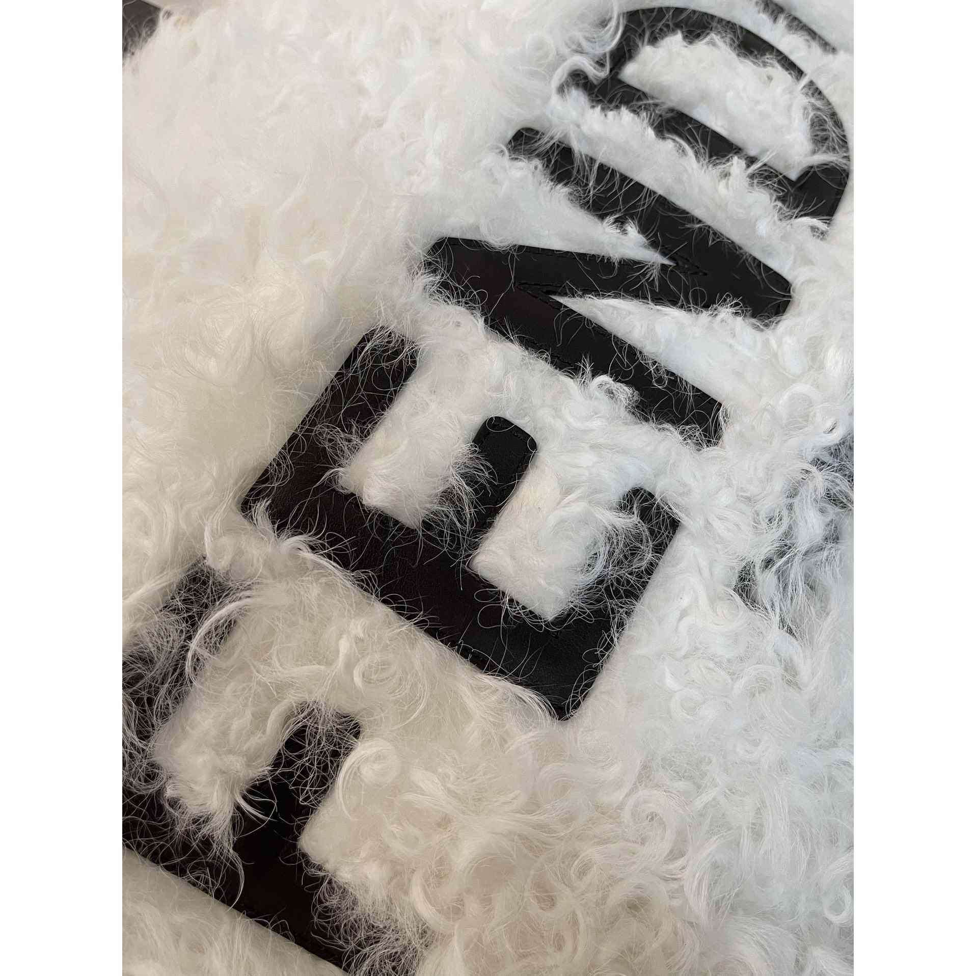 Fendi Sunshine White Mohair Shopper (35-17-31cmcm)   - DopestKickz